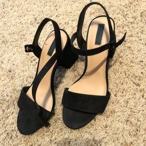 Used shoes ( Forever 21)
